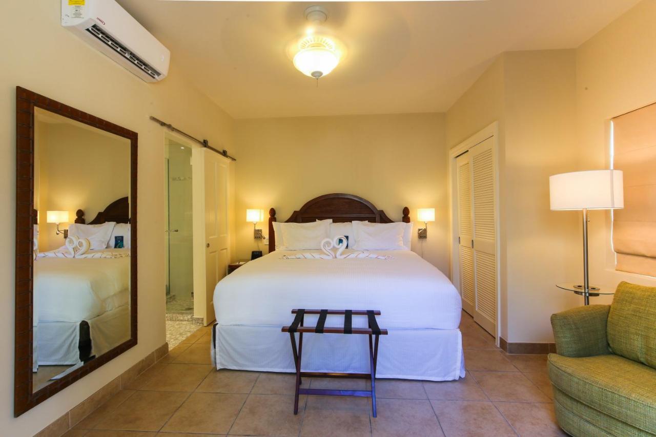 Hotel Windsong On The Reef Grace Bay Exterior foto